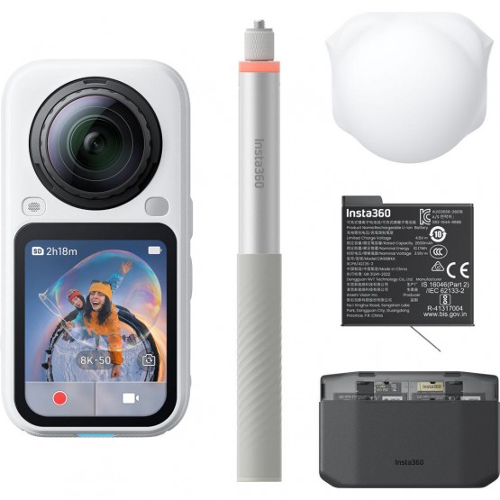 Экшн-камера Insta360 X6 360 8K Essentials Bundle (белый)