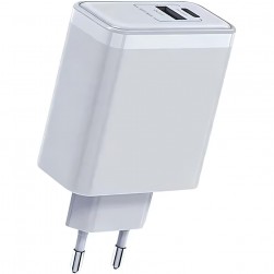 Зарядное устройство Qumo Energy USB-A + USB Type-C PD 3A + 3A, 65 Вт (белый)