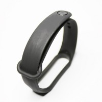 Ремешок Rumi силиконовый для Xiaomi Mi Band 5 / 6 (черный)