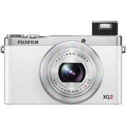 Fujifilm FinePix XQ2 белый
