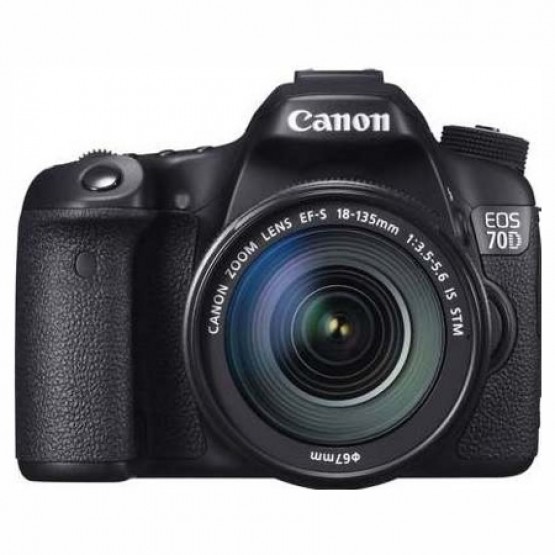 Зеркальный фотоаппарат Canon EOS 70D Kit 18-135mm IS STM