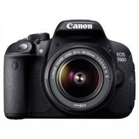 Canon EOS 700D Kit 18-55mm IS II