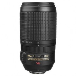 Объектив Nikon AF-S Zoom-Nikkor 70-300mm f/4.5-5.6G VR