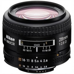 Объектив Nikon AF Nikkor 28mm f/2.8D