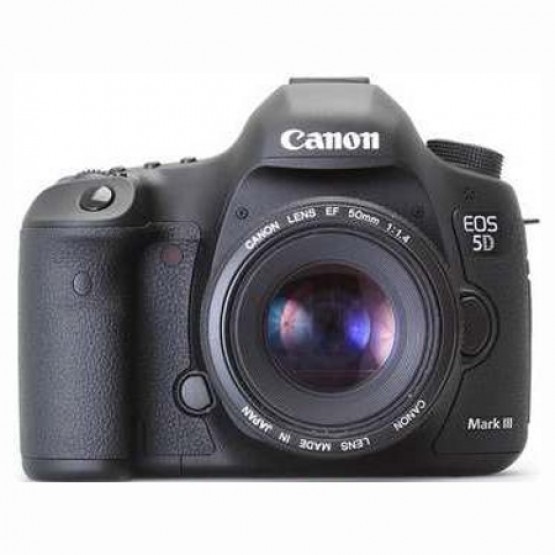 Зеркальный фотоаппарат Canon EOS 5D Mark III Kit 50mm f/1.4 USM