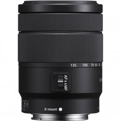 Объектив Sony E 18-135mm F3.5-5.6 OSS