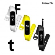 Фитнес-браслет Samsung Galaxy Fit e Молоко